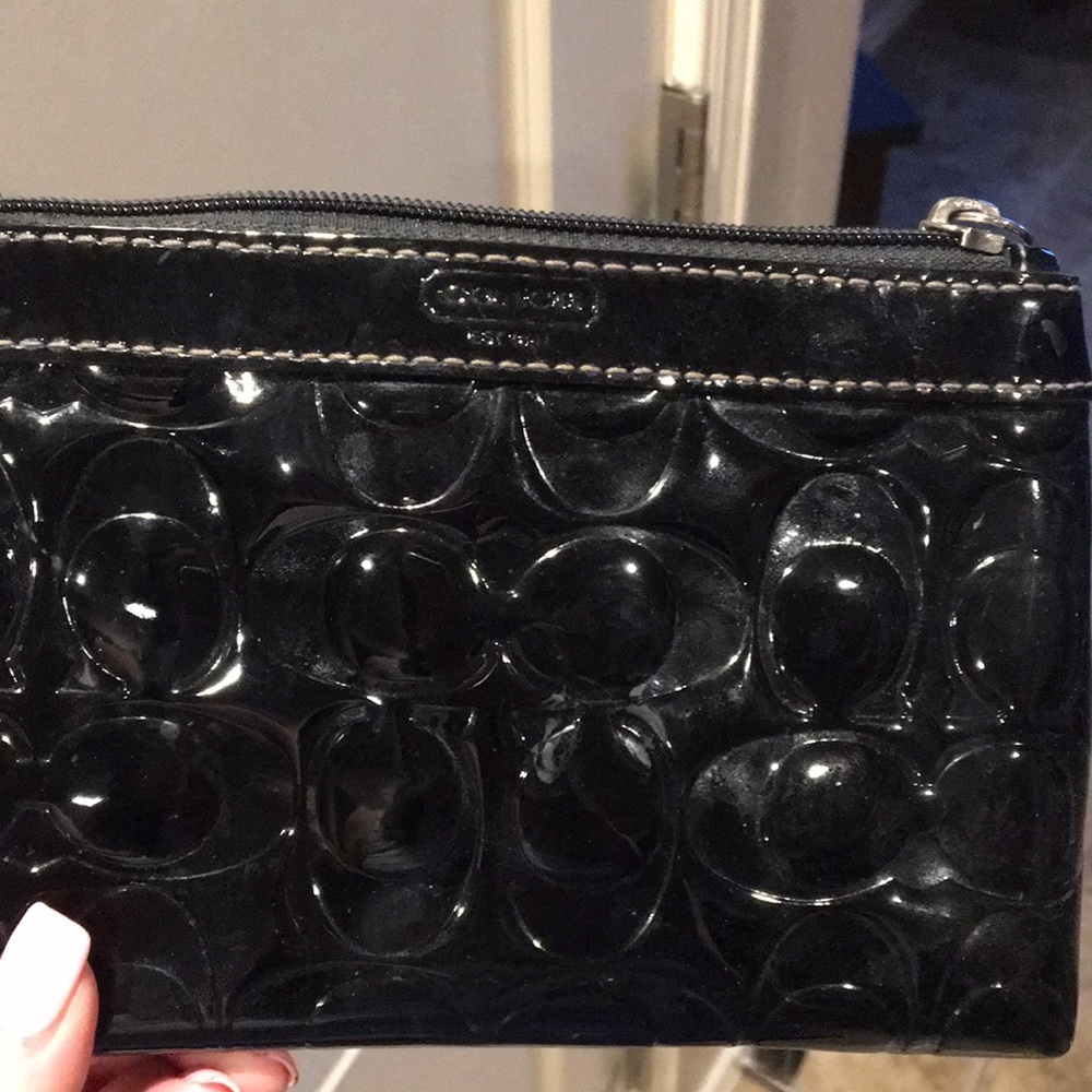 ✨COACH wristlet✨ - Picture 5 of 5